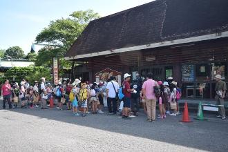 画像　朝祭り　フォトテーリング集合風景