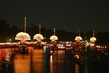 尾張津島天王祭の宵祭り、まきわら船
