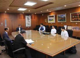 市長表敬訪問の様子