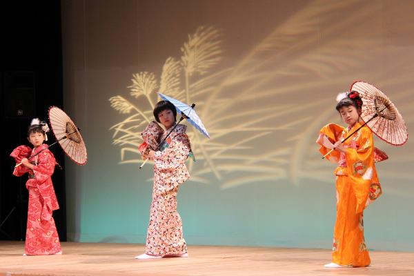 画像：日本舞踊