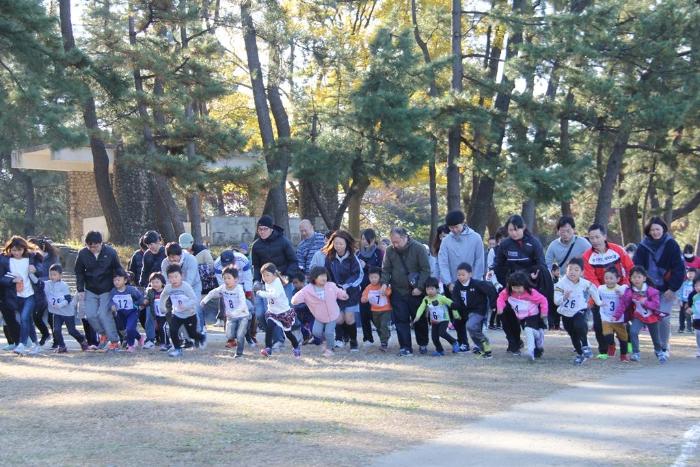 画像　津島天王川マラソン大会1