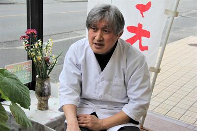 インタビューの様子