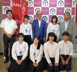 全国高等学校総合文化祭出場に伴う表敬訪問